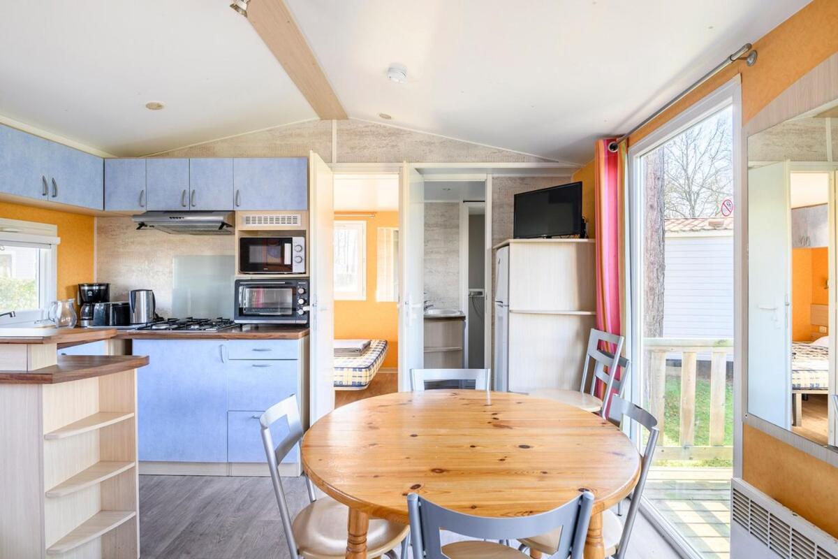 Mobil-Home 6 Personnes 3 Chambres La Boissiere-de-Montaigu Luaran gambar